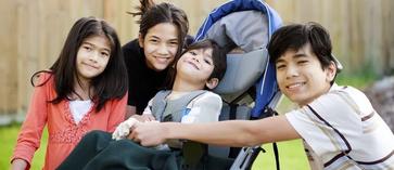 http://disabilityhorizons.com/2017/05/5-things-siblings-disabled-person-know/