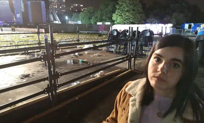 Emma on empty viewing platform looking disappointed